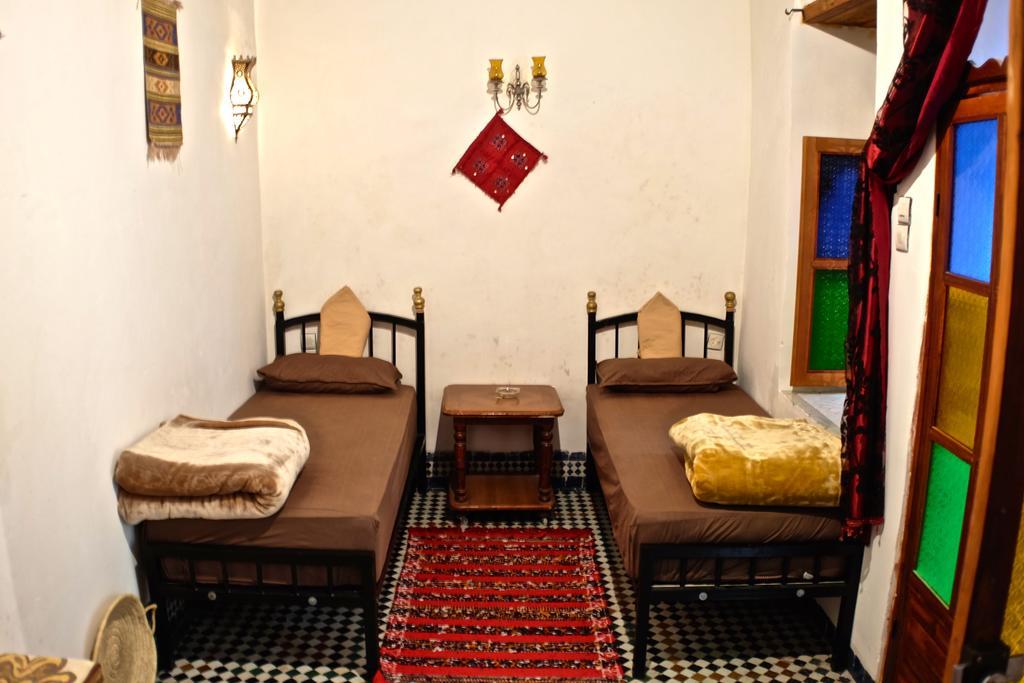 Riad Mikou Fès Rom bilde